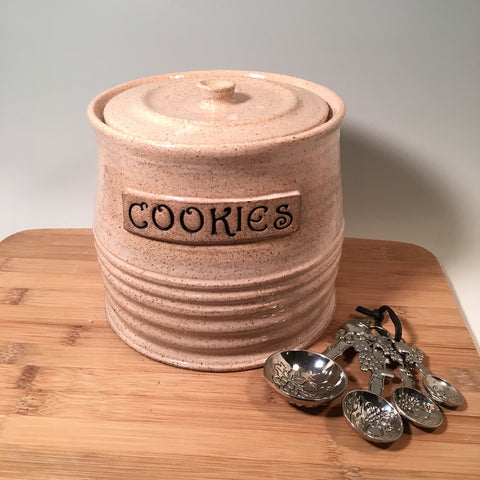 Ceramic Cookie Jar With Lid, Handmade Pottery Cookie Jar, Kitchen Canister,  Ceramic Canister Jar, Gift for Cooks 